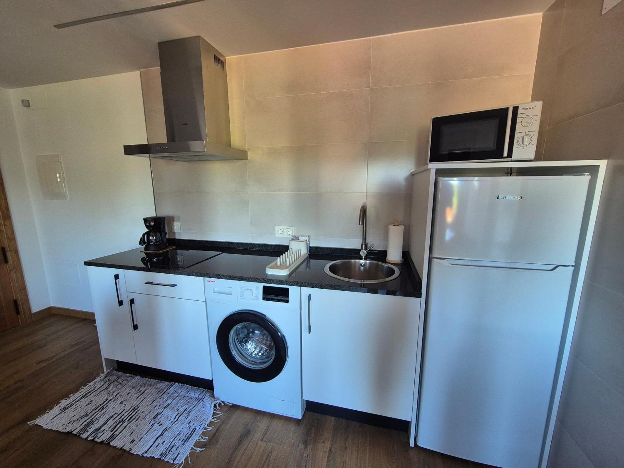 Apartamentos Rio Almar El Cabaco Екстериор снимка