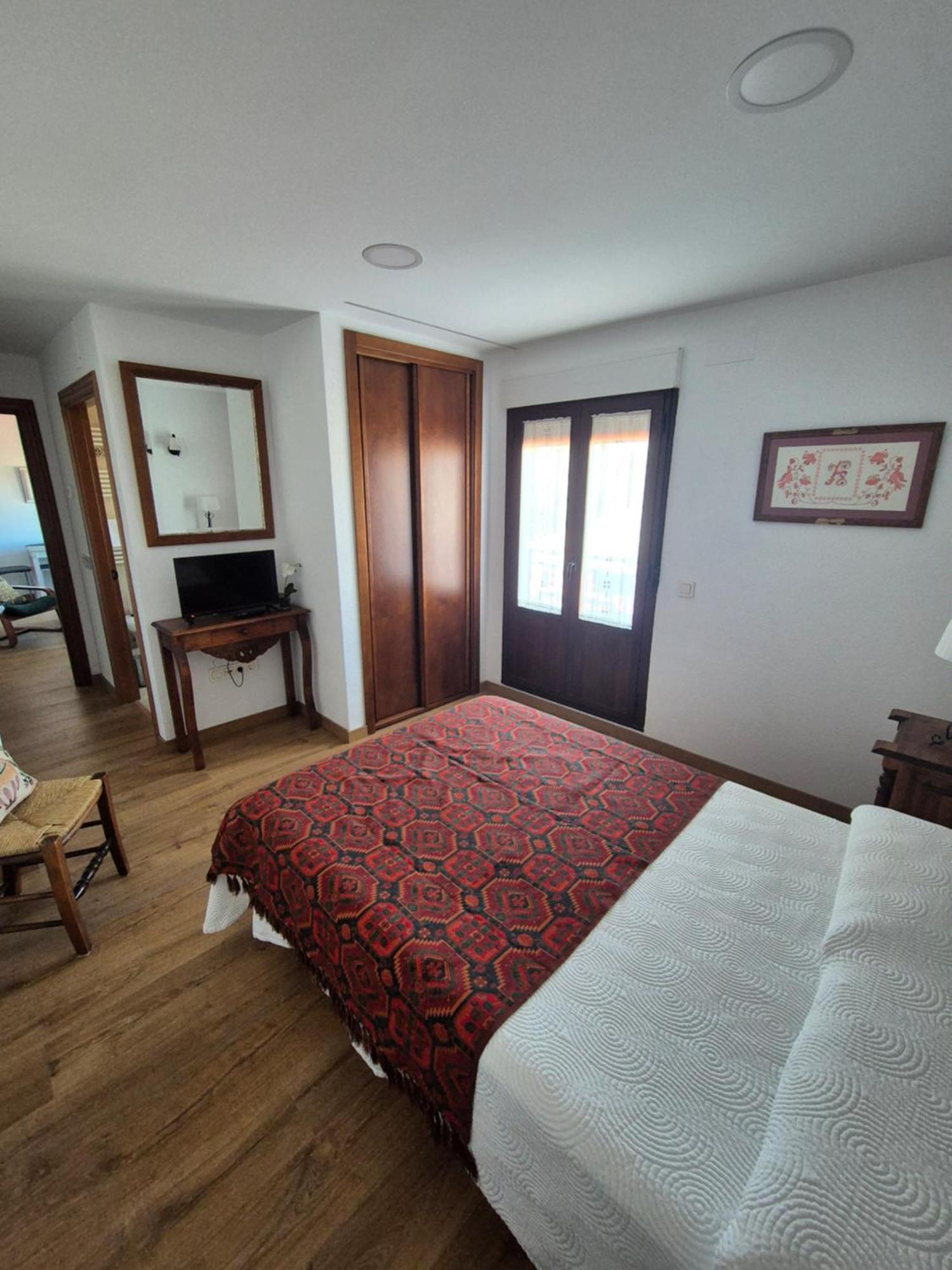 Apartamentos Rio Almar El Cabaco Екстериор снимка